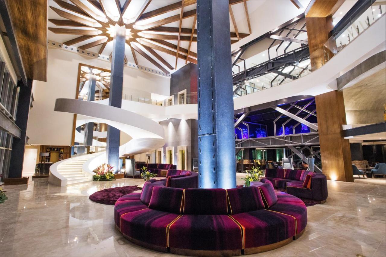 Hard Rock Hotel Guadalajara Zapopan Exterior foto The lobby of the hotel